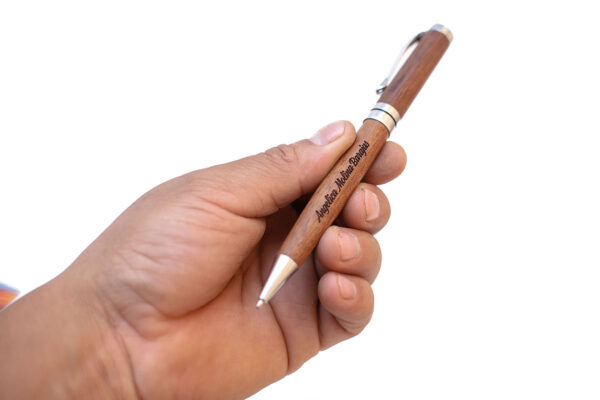 2 Bolígrafos de Madera Personalizada - Image 3