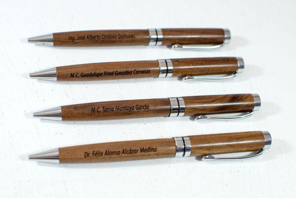 2 Bolígrafos de Madera Personalizada - Image 5