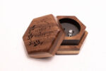 Cajita para anillos de boda personalizada
