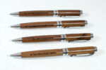 2 Bolígrafos de Madera Personalizada - Image 5