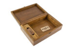 Caja para fotos personalizada con broche + usb 16gb de madera