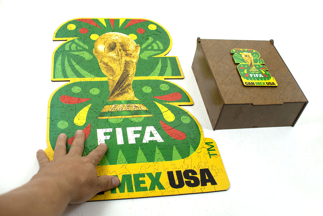 DSC_6362 Rompecabezas de madera FIFA 2026 con figuras alusivas al Mundial - Image 1